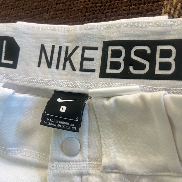Nike Men's White black pin stripe baseball pants - Picture 1 of 2